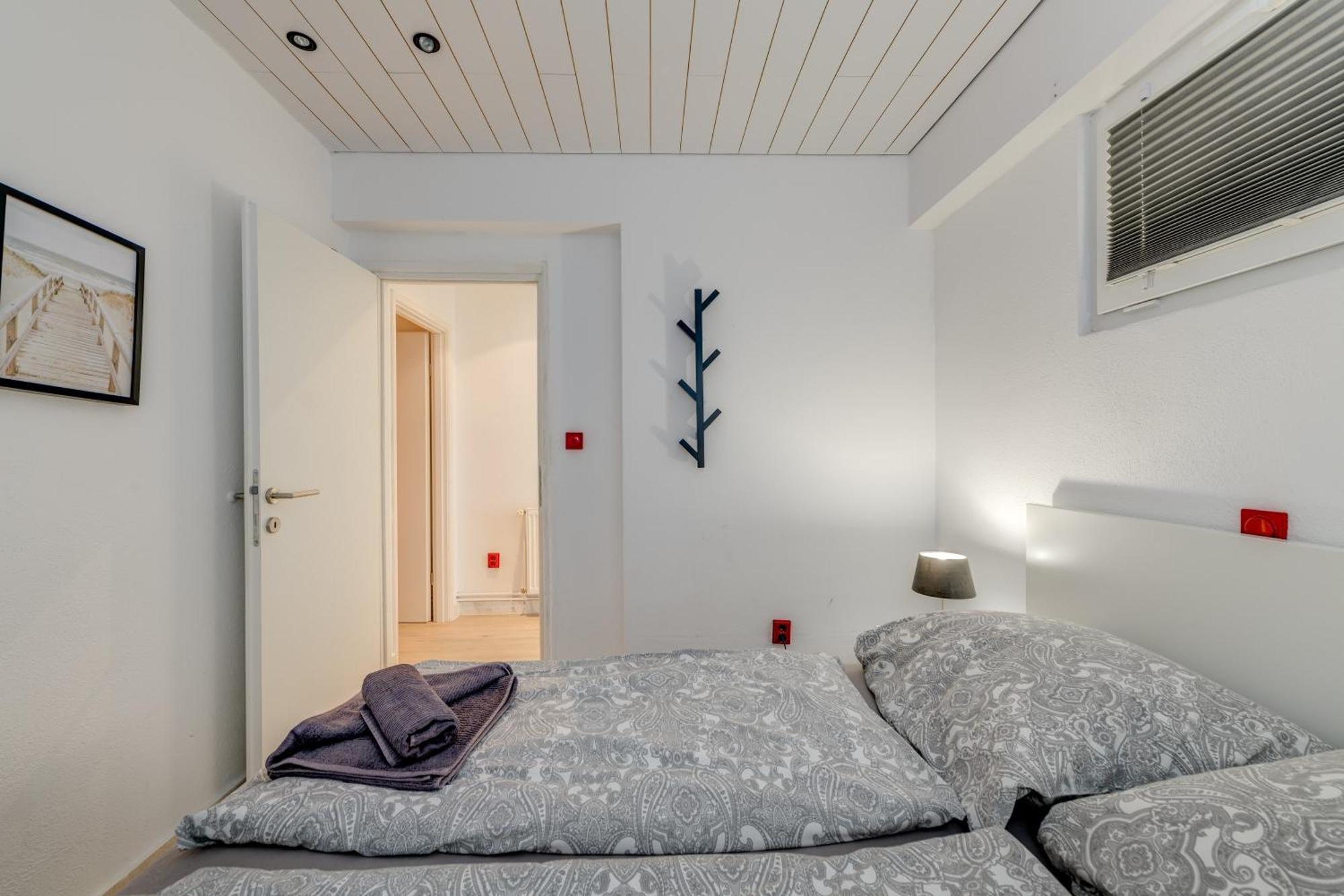 Apartments With Pool Vrdoljak Omiš Eksteriør billede